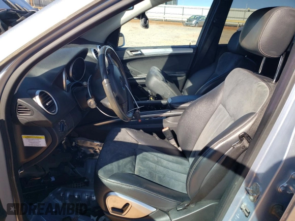 2006 Mercedes-Benz M 350 with VIN 4JGBB86E16A047315, listed as a Copart auction lot 52082345 with 85,411 mi miles and Salvage Title. Bid and sale history available at DreamBid. Image 7.