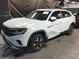 2020 Volkswagen Atlas Cross Sport 2.0T SE with VIN 1V24C2CA7LC207432, listed as a IAAI auction lot 41171766 with 61,057 mi miles. Bid and sale history available at carsss.com. Image 17.