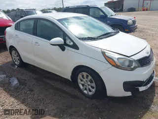 2015 Kia Rio LX with VIN KNADM4A35F6501149, listed as a IAAI auction lot 41974938 with 188,165 mi miles. Bid and sale history available at carsss.com. Image 1.