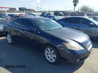 2008 Lexus ES 330 with VIN JTHBJ46G182267387, listed as a IAAI auction lot 41506387 with 117,369 mi miles and . Bid and sale history available at carsss.com. Image 1.