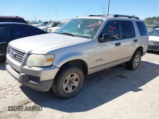 2006 Ford Explorer XLS with VIN 1FMEU62EX6UA48060, listed as a IAAI auction lot 41663300 with 227,296 mi miles. Bid and sale history available at carsss.com. Image 2.