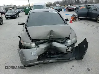 2008 Honda Civic LX z VIN 1HGFA16518L022536, wystawiony jako Copart lot #52881645 z przebiegiem 251 320 mil mil oraz Szkoda całkowita • Salvage title. Historia ofert i sprzedaży dostępna na DreamBid. Obrazek 10.