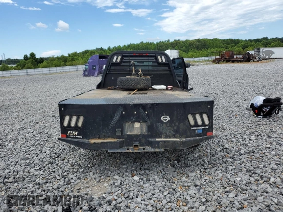 2018 Chevrolet Silverado 3500HD Work Truck with VIN 1GB4KYCY2JF227513, listed as a Copart auction lot 58554034 with 0 mi miles and Salvage Title. Bid and sale history available at carsss.com. Image 6.