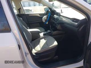 2021 Ford Escape S z VIN 1FMCU9F67MUA99055, wystawiony jako IAAI lot #41811206 z przebiegiem 56 760 mil mil oraz . Historia ofert i sprzedaży dostępna na DreamBid. Obrazek 5.