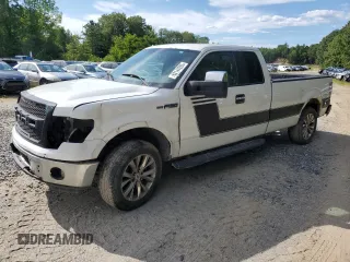 2013 Ford F-150 XL z VIN 1FTFX1ET5DKE26095, wystawiony jako Copart lot #62144285 z przebiegiem 198 065 mil mil oraz Czysty tytuł • Clean title. Historia ofert i sprzedaży dostępna na DreamBid. Obrazek 1.