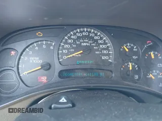 2004 Chevrolet Tahoe LS with VIN 1GNEK13Z74J182853, listed as a IAAI auction lot 41919117 with 141,188 mi miles. Bid and sale history available at carsss.com. Image 7.