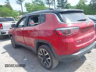2018 Jeep Compass Limited with VIN 3C4NJDCB6JT254453, listed as a IAAI auction lot 42155892 with 939,333 mi miles and . Bid and sale history available at DreamBid. Image 14.