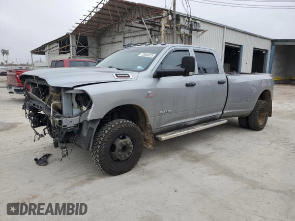2021 Ram 3500 Tradesman with VIN 3C63RRGLXMG514776, listed as a Copart auction lot 43636825 with 189,698 mi miles and Salvage Title. Bid and sale history available at carsss.com. Image 1.