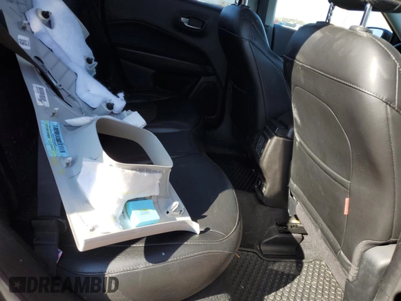 2019 Jeep Compass Trailhawk with VIN 3C4NJDDB0KT682468, listed as a Copart auction lot 49724205 with 75,842 mi miles and Salvage Title. Bid and sale history available at DreamBid. Image 11.