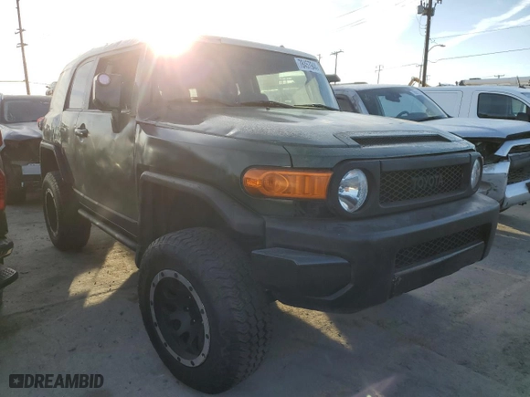 2014 Toyota FJ Cruiser with VIN JTEBU4BF7EK186066, listed as a Copart auction lot 78457944 with 88,297 mi miles and Salvage Title. Bid and sale history available at carsss.com. Image 4.