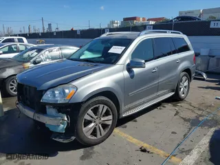 2011 Mercedes-Benz GL-Class GL 450 with VIN 4JGBF7BE1BA692013, listed as a IAAI auction lot 41824196 with 138,710 mi miles. Bid and sale history available at carsss.com. Image 2.