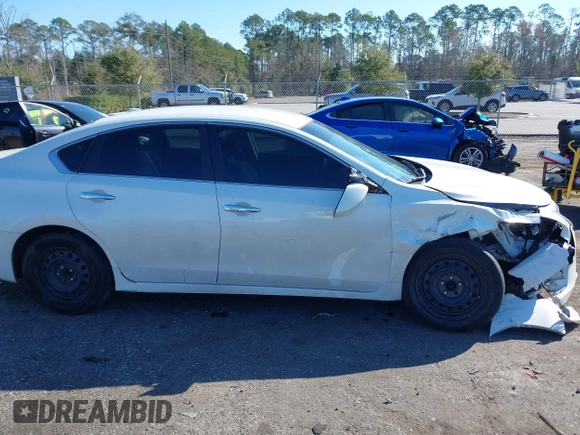 2015 Nissan Altima 2.5 S with VIN 1N4AL3AP4FN868500, listed as a IAAI auction lot 41497837 with 213,417 mi miles. Bid and sale history available at carsss.com. Image 13.