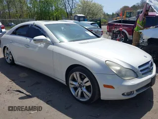 2009 Mercedes-Benz CLS 550 with VIN WDDDJ72X39A140736, listed as a IAAI auction lot 42123417 with Not provided miles and . Bid and sale history available at DreamBid. Image 1.
