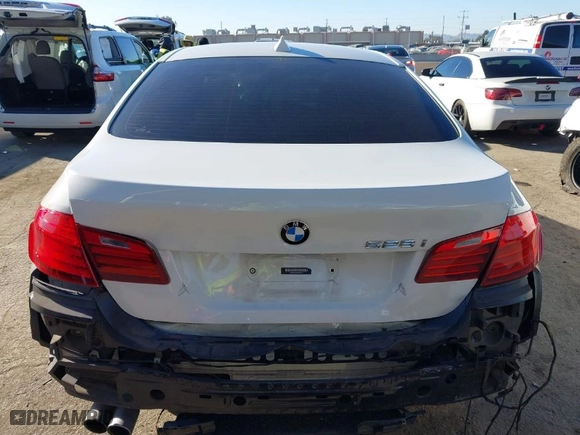 2015 BMW 5 Series 528i with VIN WBA5A5C56FD524971, listed as a IAAI auction lot 41652813 with 102,307 mi miles. Bid and sale history available at carsss.com. Image 17.
