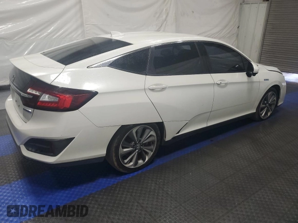 2018 Honda Clarity Plug-In Hybrid with VIN JHMZC5F16JC013412, listed as a Copart auction lot 79014864 with 83,784 mi miles and Clean Title. Bid and sale history available at carsss.com. Image 3.