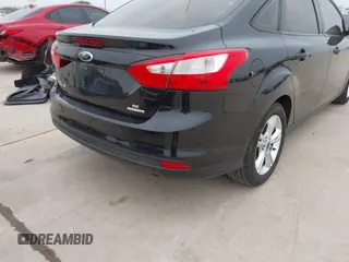 2013 Ford Focus SE with VIN 1FADP3F29DL157950, listed as a IAAI auction lot 41617844 with 128,890 mi miles. Bid and sale history available at carsss.com. Image 4.