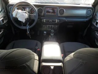 2023 Jeep Gladiator Willys z VIN 1C6HJTAG0PL561098, wystawiony jako Copart lot #51646485 z przebiegiem 20 554 mil mil oraz Szkoda całkowita • Salvage title. Historia ofert i sprzedaży dostępna na DreamBid. Obrazek 8.