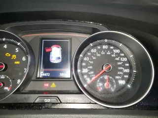 2017 Volkswagen Golf GTI S with VIN 3VW5T7AU9HM001239, listed as a Copart auction lot 39484904 with 84,472 mi miles and Salvage Title. Bid and sale history available at carsss.com. Image 9.