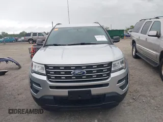2017 Ford Explorer z VIN 1FM5K7BH2HGC91658, wystawiony jako IAAI lot #42313303 z przebiegiem 40 612 mil mil oraz . Historia ofert i sprzedaży dostępna na DreamBid. Obrazek 13.