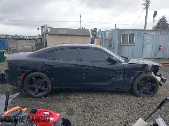 2020 Dodge Charger SXT z VIN 2C3CDXBG6LH160828, wystawiony jako IAAI lot #42007663 z przebiegiem 136 015 mil mil oraz . Historia ofert i sprzedaży dostępna na DreamBid. Obrazek 13.