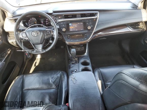 2013 Toyota Avalon XLE z VIN 4T1BK1EB4DU025545, wystawiony jako Copart lot #60996925 z przebiegiem 271 978 mil mil oraz Szkoda całkowita • Salvage title. Historia ofert i sprzedaży dostępna na DreamBid. Obrazek 8.