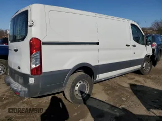 2015 Ford Transit Cargo z VIN 1FTNE1YM7FKA50119, wystawiony jako Copart lot #57963515 z przebiegiem Nie podano mil oraz Nie do naprawy • Non repairable. Historia ofert i sprzedaży dostępna na DreamBid. Obrazek 3.