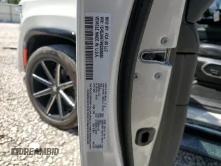 2022 Jeep Wagoneer Series I with VIN 1C4SJVAT4NS206655, listed as a Copart auction lot 66187364 with 42,209 mi miles and Salvage title. Bid and sale history available at DreamBid. Image 14.
