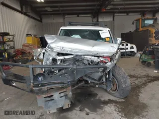 2007 Toyota FJ Cruiser with VIN JTEBU11F970056921, listed as a IAAI auction lot 40994495 with 1 mi miles. Bid and sale history available at carsss.com. Image 12.