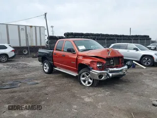 2008 Dodge 1500 SLT z VIN 1D7HU18N68S506676, wystawiony jako IAAI lot #41839733 z przebiegiem 107 235 mil mil oraz . Historia ofert i sprzedaży dostępna na DreamBid. Obrazek 1.