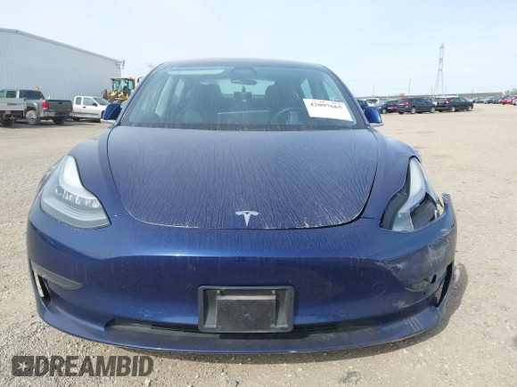 2018 Tesla Model 3 Long Range Battery z VIN 5YJ3E1EB7JF088224, wystawiony jako IAAI lot #42097665 z przebiegiem Nie podano mil oraz . Historia ofert i sprzedaży dostępna na DreamBid. Obrazek 11.