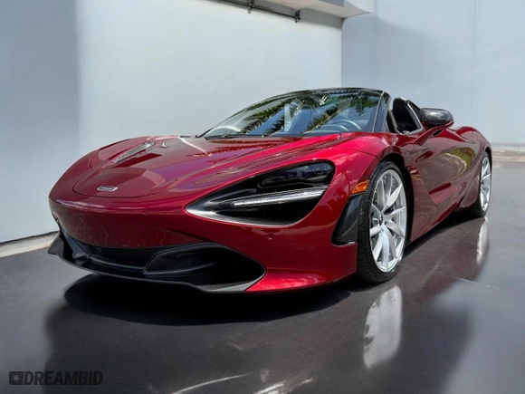 2022 McLaren 720S with VIN SBM14FCA2NW006XXX, listed as a Copart auction lot 53583055 with 9,223 mi miles and Clean Title. Bid and sale history available at carsss.com. Image 2.