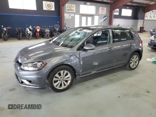 2021 Volkswagen Golf TSI с VIN 3VWW57AU1MM007884, выставлен на аукционе Copart как лот 77757574 с пробегом 55 985 миль миль и Списание • Salvage title. История ставок и продаж доступна на DreamBid. Изображение 1.