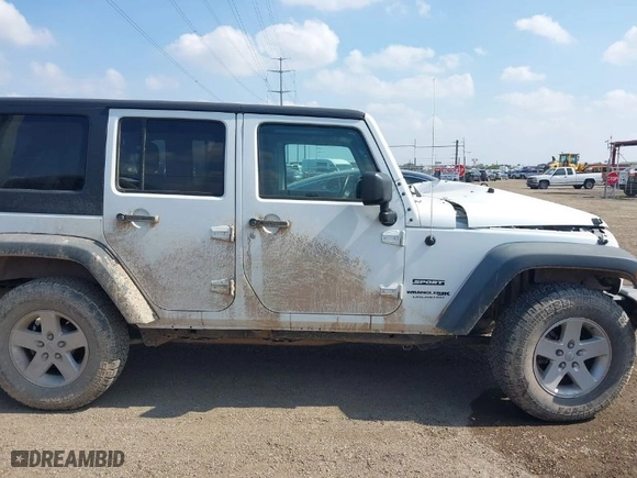 2018 Jeep Wrangler JK Unlimited Sport S with VIN 1C4HJWDGXJL922138, listed as a IAAI auction lot 41467468 with 106,989 mi miles. Bid and sale history available at carsss.com. Image 13.