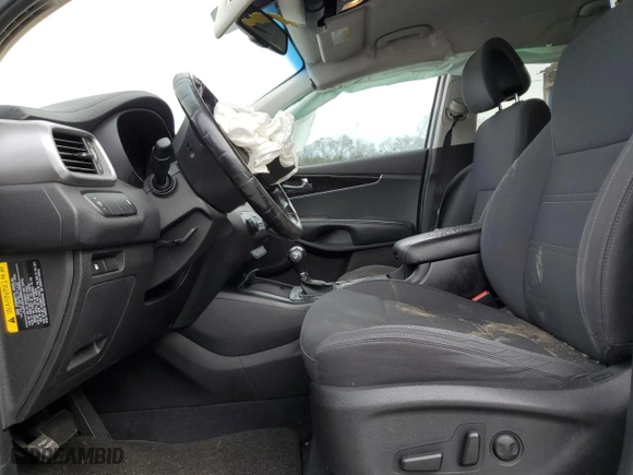 2016 Kia Sorento LX with VIN 5XYPG4A55GG120652, listed as a Copart auction lot 44760705 with 172,170 mi miles and Salvage Title. Bid and sale history available at carsss.com. Image 7.