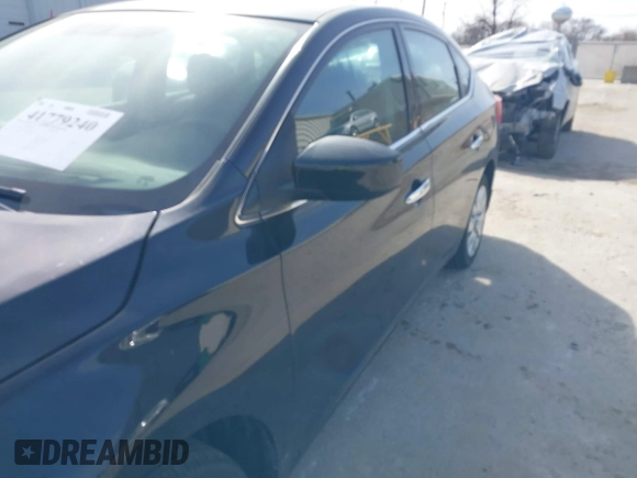2017 Nissan Sentra SV with VIN 3N1AB7APXHY282073, listed as a IAAI auction lot 41779240 with 14,646 mi miles and . Bid and sale history available at carsss.com. Image 12.