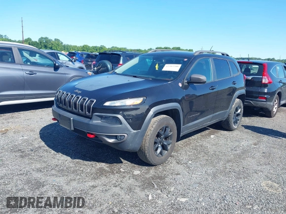2016 Jeep Cherokee Trailhawk z VIN 1C4PJMBS6GW162742, wystawiony jako IAAI lot #42383200 z przebiegiem 124 791 mil mil oraz . Historia ofert i sprzedaży dostępna na DreamBid. Obrazek 17.