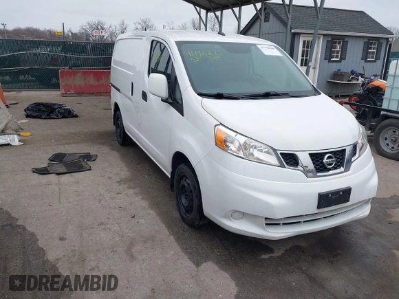 2020 Nissan NV200 Compact Cargo SV with VIN 3N6CM0KNXLK691705, listed as a IAAI auction lot 41798200 with 206,167 mi miles. Bid and sale history available at carsss.com. Image 1.