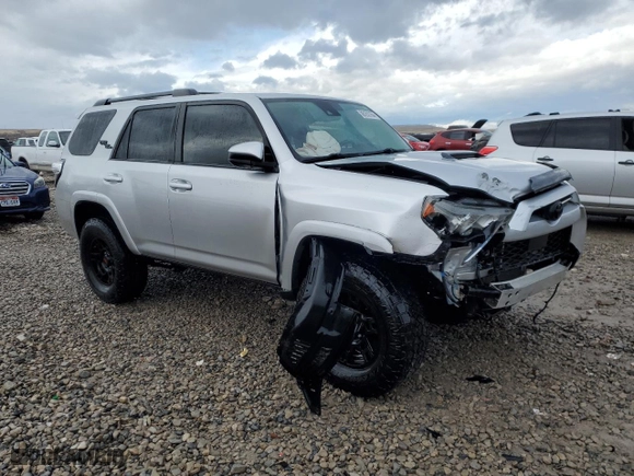 2021 Toyota 4Runner TRD Off Road with VIN JTEPU5JR7M5954519, listed as a Copart auction lot 86282764 with 32,006 mi miles and Salvage Title. Bid and sale history available at carsss.com. Image 4.