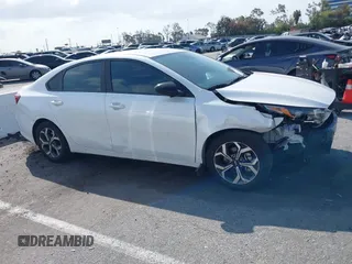 2021 Kia Forte LXS z VIN 3KPF24AD3ME299221, wystawiony jako IAAI lot #41893062 z przebiegiem 62 961 mil mil oraz . Historia ofert i sprzedaży dostępna na DreamBid. Obrazek 14.
