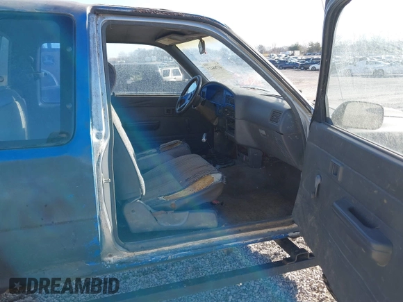 1991 Toyota Pickup с VIN JT4RN13P8M6026288, выставлен на аукционе IAAI как лот 41768419 с пробегом 249 679 миль миль и . История ставок и продаж доступна на DreamBid. Изображение 5.