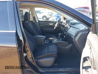 2019 Nissan Rogue SV with VIN KNMAT2MV4KP507393, listed as a IAAI auction lot 41702759 with 108,821 mi miles. Bid and sale history available at carsss.com. Image 5.