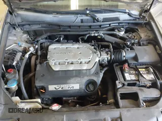 2008 Honda Accord EX with VIN 1HGCP367X8A042746, listed as a IAAI auction lot 41923622 with 221,057 mi miles and . Bid and sale history available at DreamBid. Image 10.