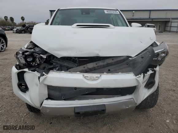 2022 Toyota 4Runner TRD Off Road Premium with VIN JTERU5JR5N6077033, listed as a Copart auction lot 45323235 with 33,746 mi miles and Salvage Title. Bid and sale history available at carsss.com. Image 5.