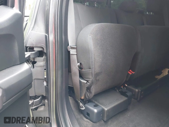 2019 Ford F-150 XL with VIN 1FTEX1EP1KFA77120, listed as a IAAI auction lot 42329608 with 76,053 mi miles and . Bid and sale history available at DreamBid. Image 8.