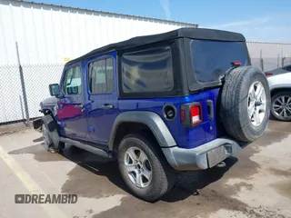 2018 Jeep Wrangler Unlimited Sport S z VIN 1C4HJXDG7JW299534, wystawiony jako IAAI lot #42321004 z przebiegiem 110 206 mil mil oraz . Historia ofert i sprzedaży dostępna na DreamBid. Obrazek 3.