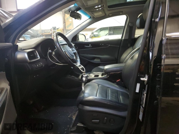 2020 Kia Sorento EX with VIN 5XYPHDA56LG704095, listed as a Copart auction lot 88557505 with 107,325 mi miles and Salvage Title. Bid and sale history available at DreamBid. Image 7.