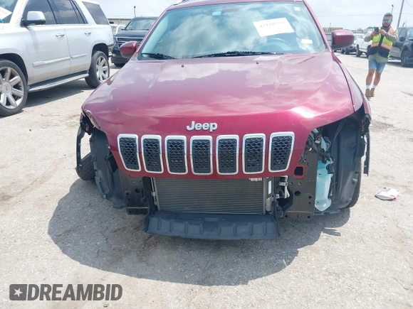 2020 Jeep Cherokee Latitude с VIN 1C4PJLCBXLD506409, выставлен на аукционе IAAI как лот 42110399 с пробегом 64 332 миль миль и . История ставок и продаж доступна на DreamBid. Изображение 17.