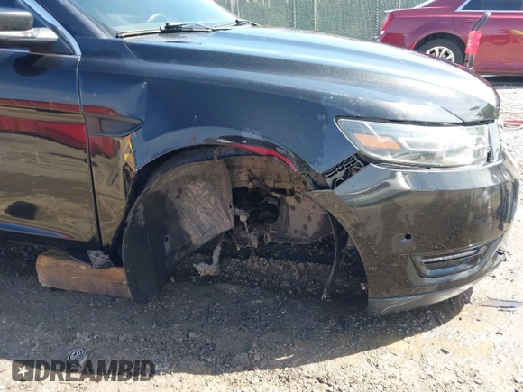 2013 Ford Taurus SHO z VIN 1FAHP2KT9DG164190, wystawiony jako IAAI lot #41743345 z przebiegiem 191 568 mil mil oraz . Historia ofert i sprzedaży dostępna na DreamBid. Obrazek 6.