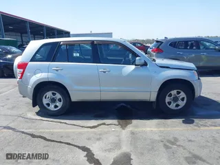 2007 Suzuki Grand Vitara with VIN JS3TE941774203347, listed as a IAAI auction lot 41717520 with 175,743 mi miles. Bid and sale history available at carsss.com. Image 13.