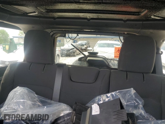 2018 Jeep Wrangler Unlimited Sport z VIN 1C4HJXDG6JW258540, wystawiony jako Copart lot #56636335 z przebiegiem Nie podano mil oraz Czysty tytuł • Clean title. Historia ofert i sprzedaży dostępna na DreamBid. Obrazek 10.
